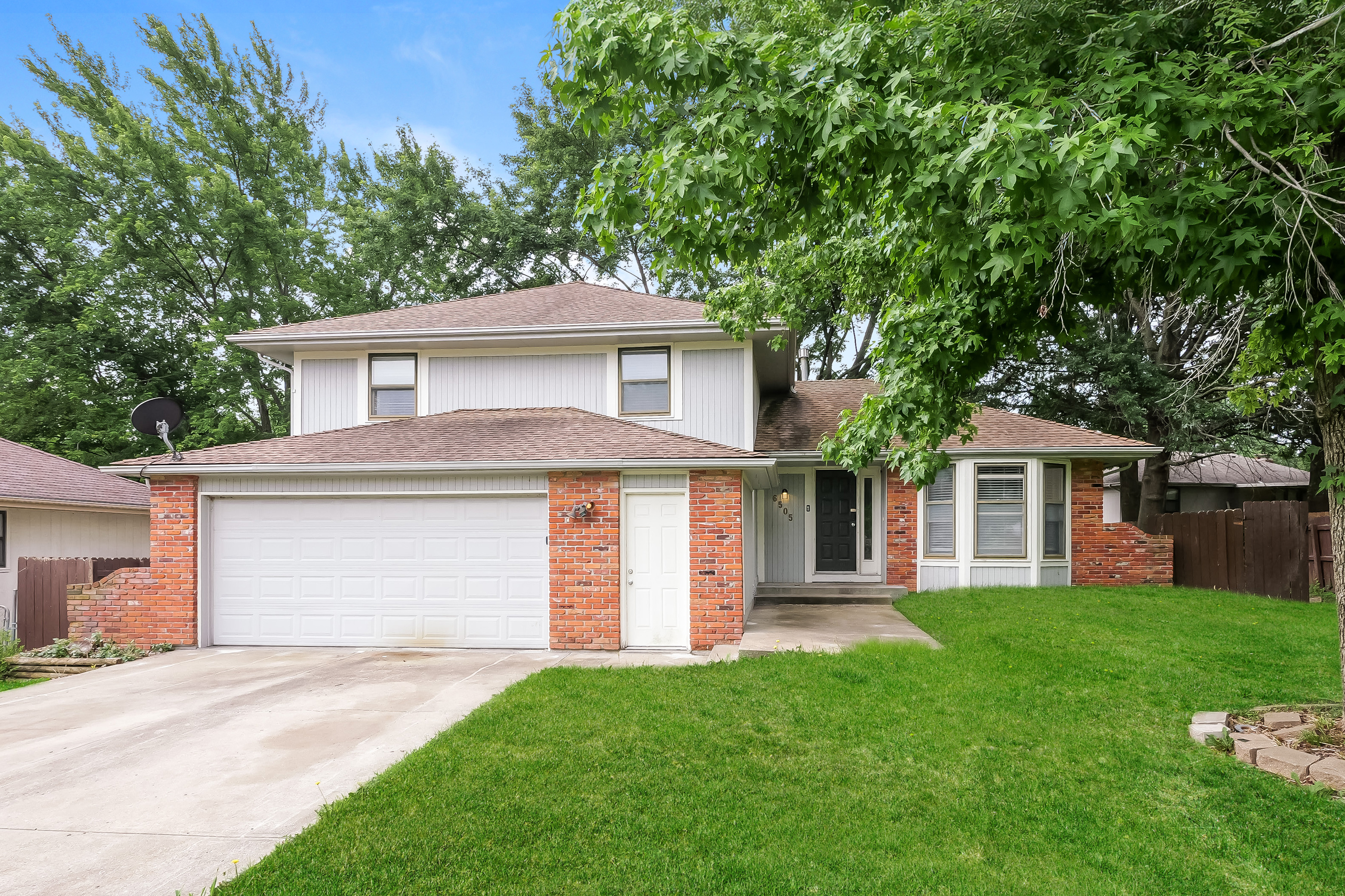 6505 Yorkshire Ct Grandview, MO 64030